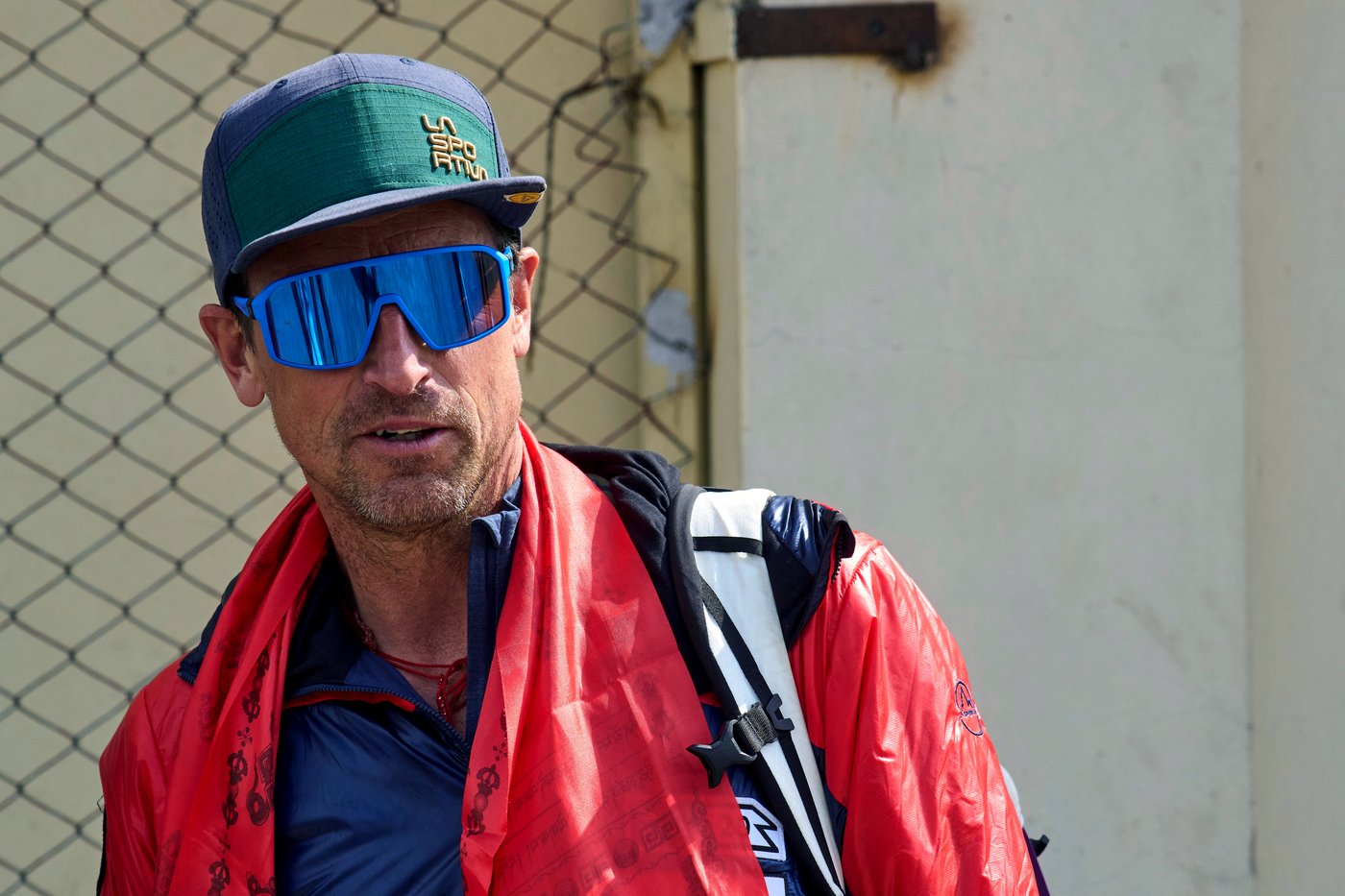 Guide Kenton Cool scales Everest for the 20th time and says not ready to quit yet | iNFOnews.ca