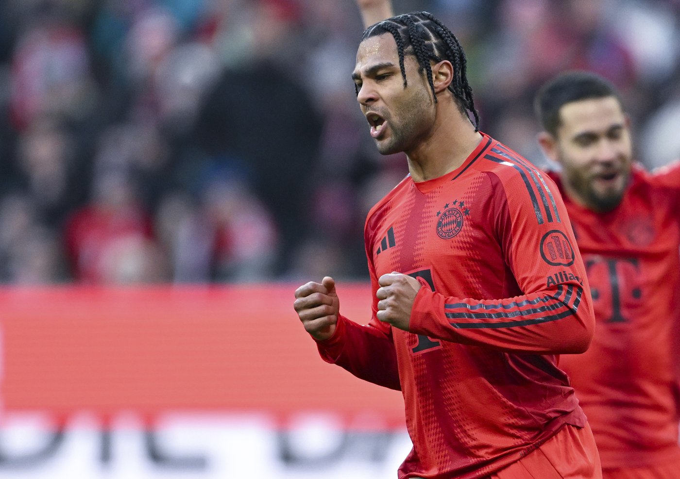 Bayern Munich almost squanders 4-goal lead before going 9 points clear in the Bundesliga | iNFOnews.ca