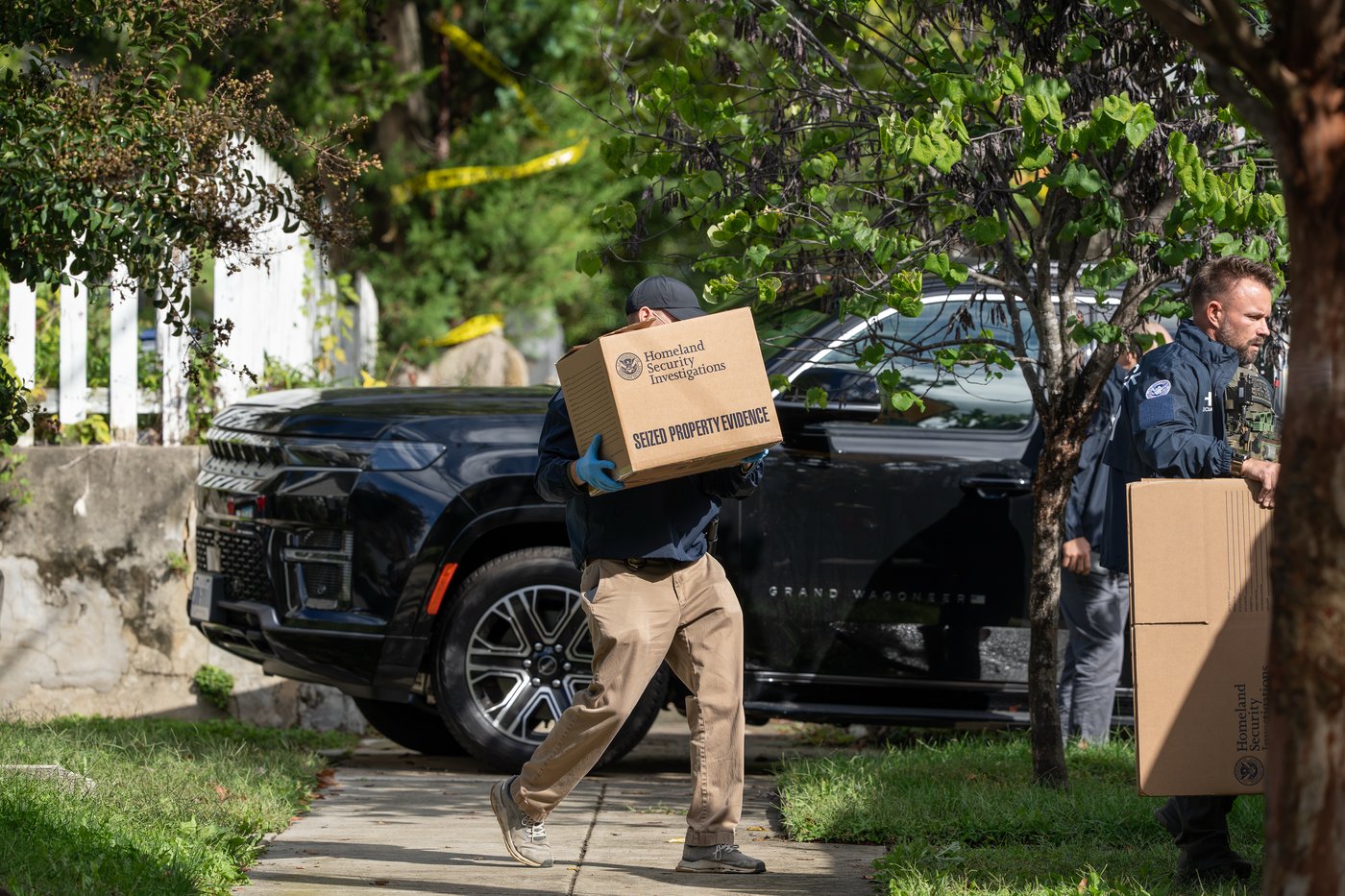 Rep. Ilhan Omar's phone seized and relatives subpoenaed in criminal probe, AP source says | iNFOnews.ca Rep. Ilhan Omar's phone seized and relatives subpoenaed in criminal probe, AP source says | iNFOnews.ca