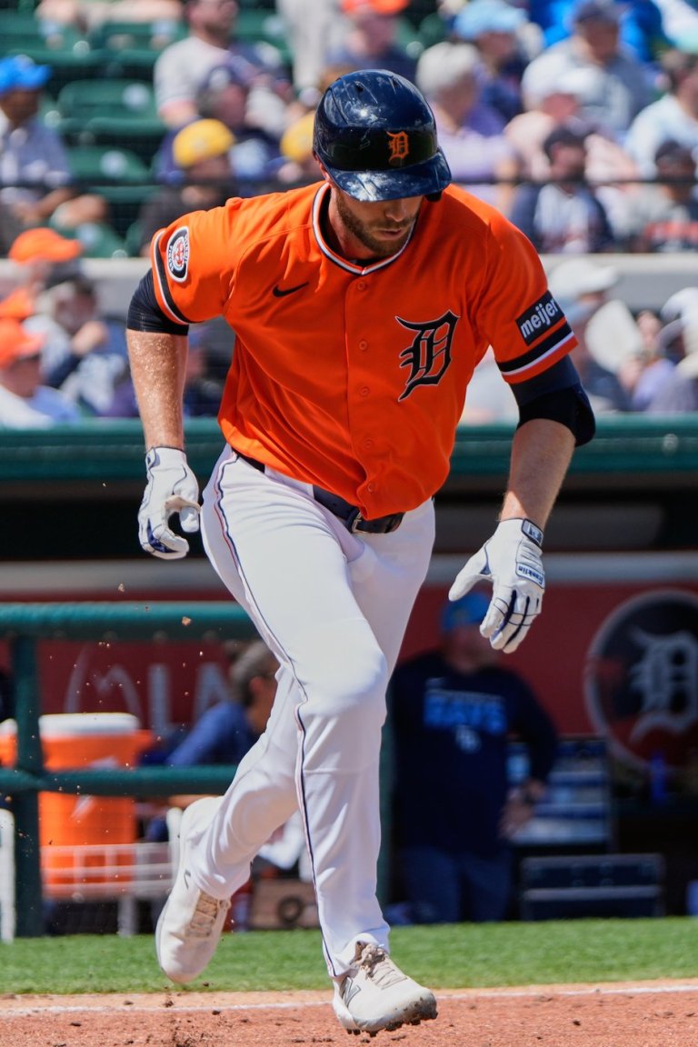 Outfielder Austin Slater exercises release clause in his contract with Tigers | iNFOnews.ca