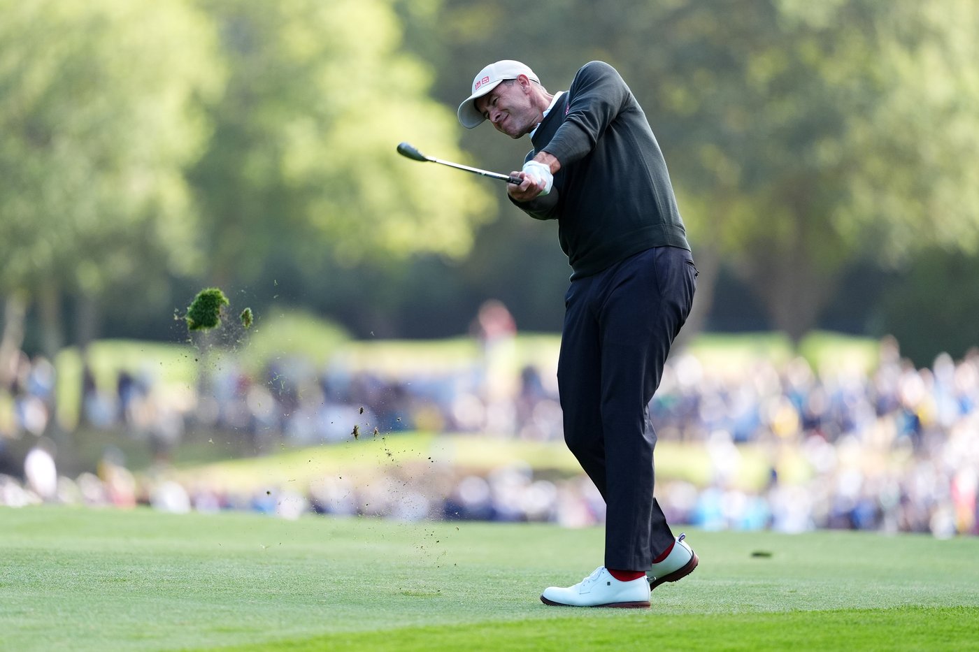 Gerard leads by 2 at Wentworth after big finish as Rahm, Reed and Fleetwood miss cut | iNFOnews.ca