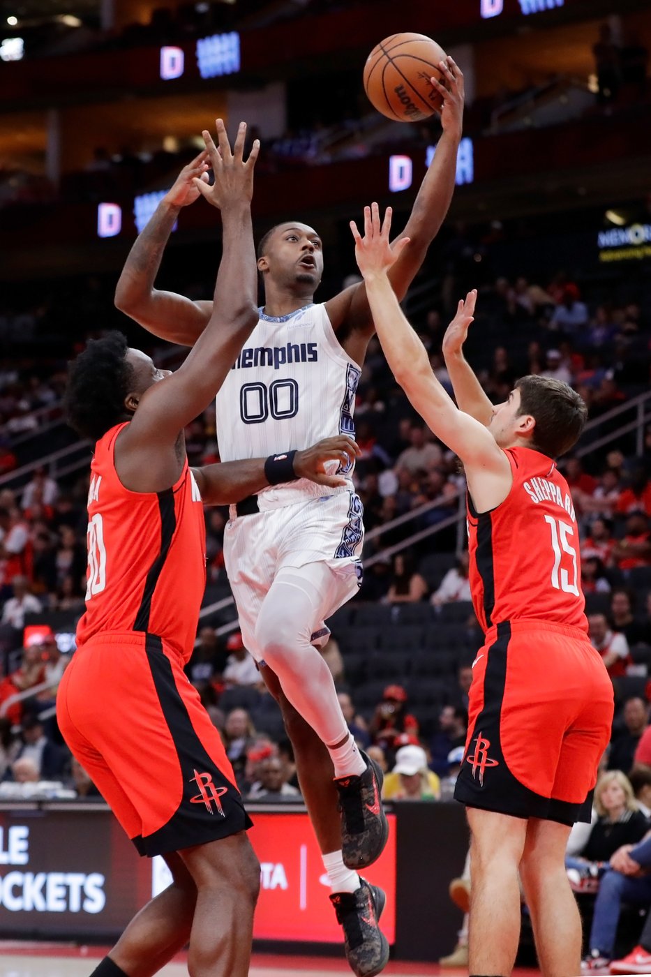 Clint Capela has 23 as Rockets rest stars in 132-101 rout of Grizzlies | iNFOnews.ca Clint Capela has 23 as Rockets rest stars in 132-101 rout of Grizzlies | iNFOnews.ca