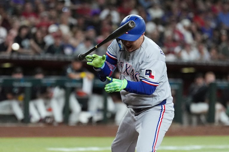 Rangers put DH Joc Pederson on IL, move pitcher Quantrill to 60-day list and end his season | iNFOnews.ca