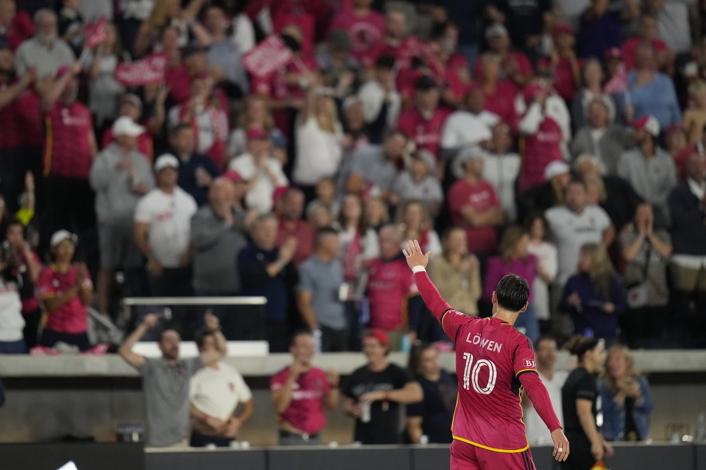 Cedric Teuchert's goal, 2 assists help St. Louis City beat Sporting KC 3-1 | iNFOnews.ca