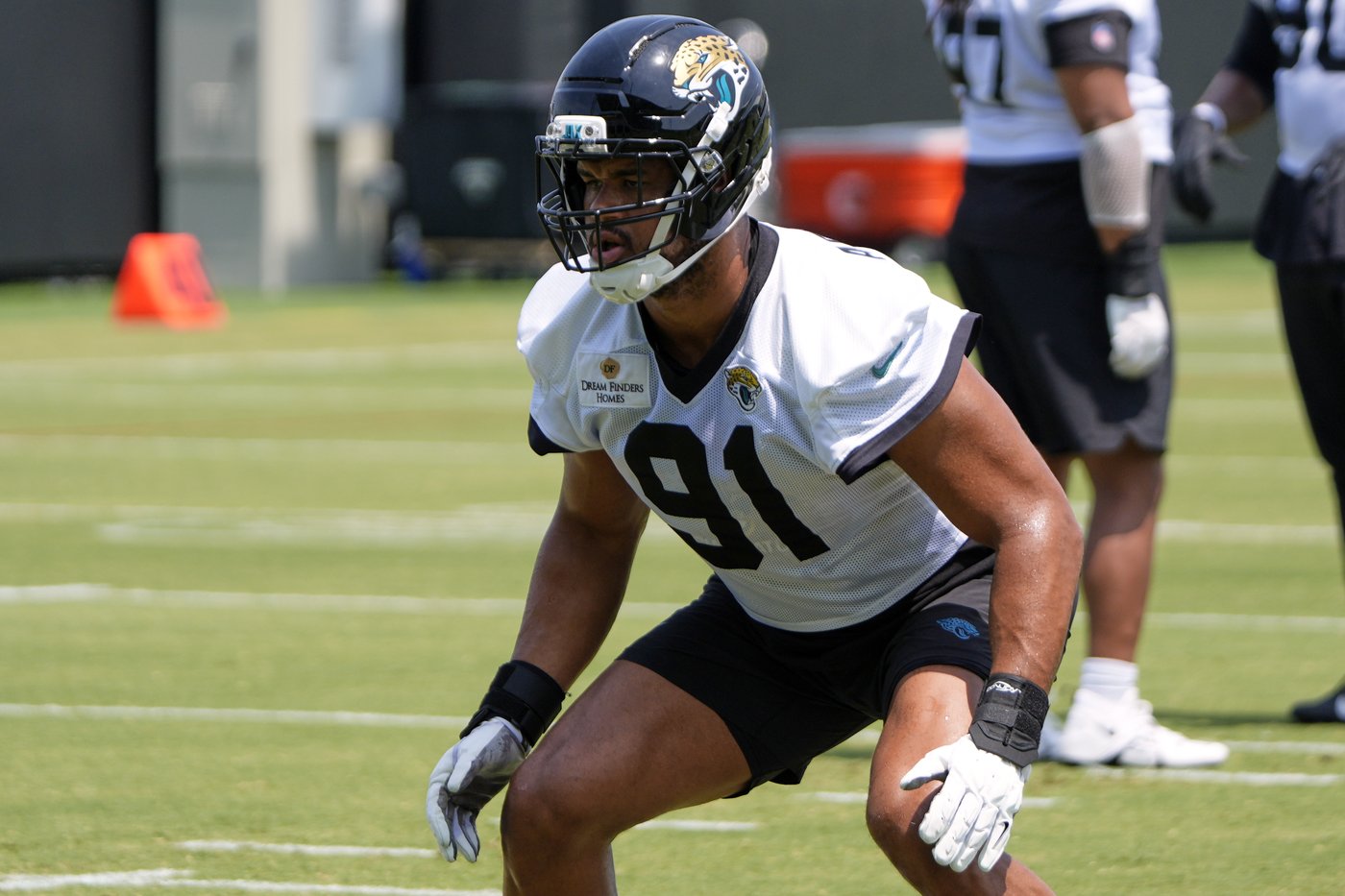 Mass in the past: Josh Hines-Allen and his Jaguars teammates slim down in hopes of turning up | iNFOnews.ca