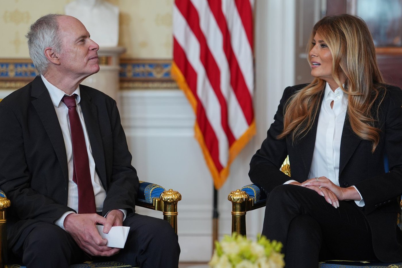 Melania Trump meets with freed American-Israeli hostage whose story she features in her new film | iNFOnews.ca