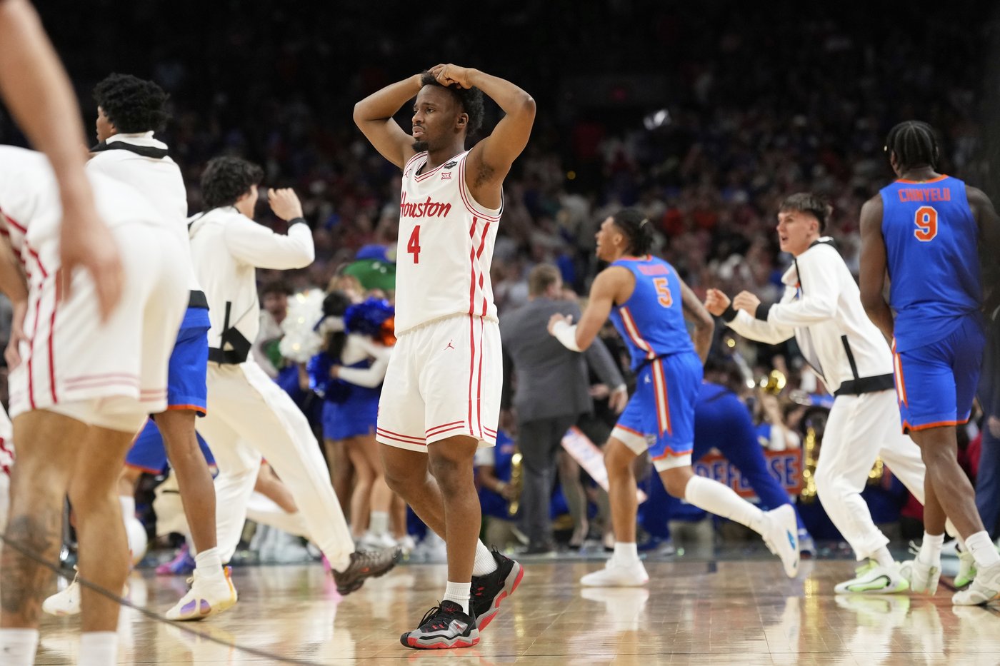Houston's LJ Cryer falls short in bid to win NCAA titles at 2 schools in finale vs. Florida | iNFOnews.ca