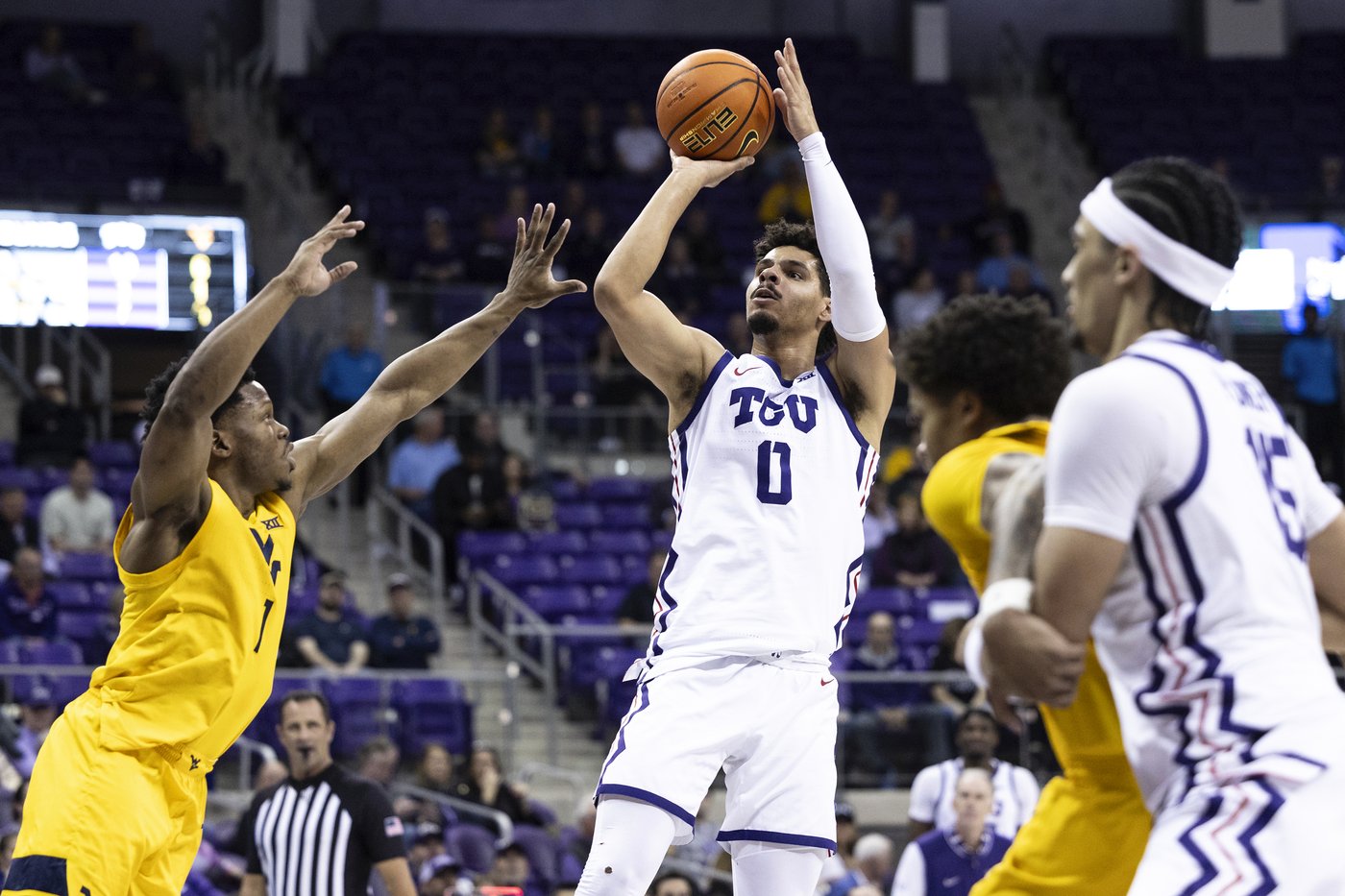 Allette's double-double sends TCU past West Virginia for Dixon's 500th career win | iNFOnews.ca