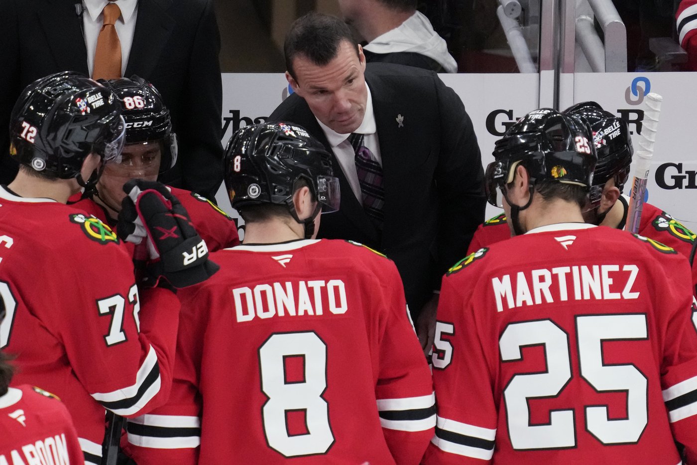 Blackhawks fire coach Luke Richardson in his 3rd season after league-worst start | iNFOnews.ca