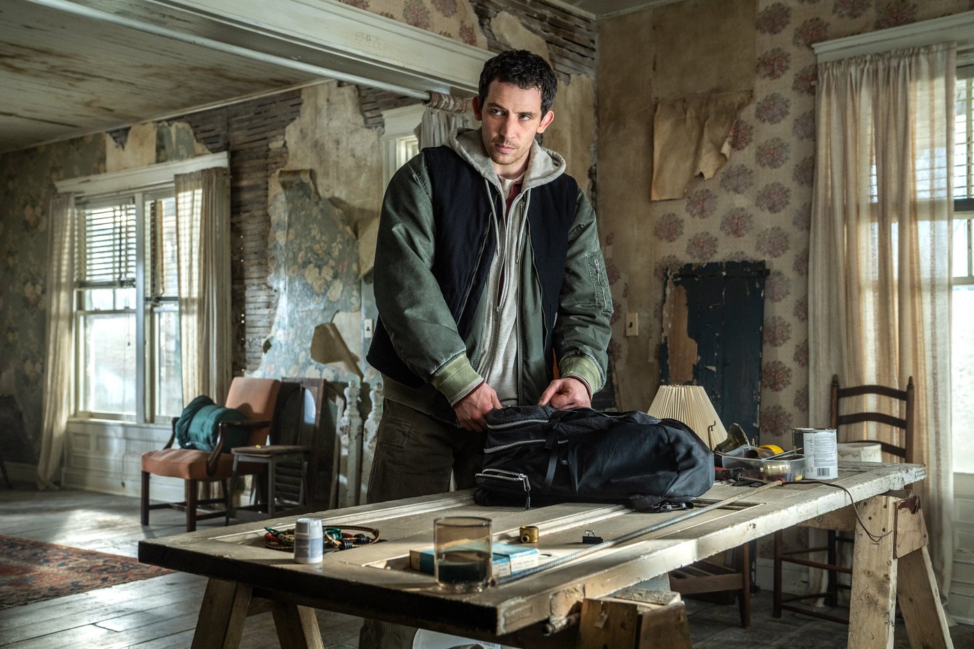 Josh O’Connor usually hates watching his movies for the first time. ‘Disclosure Day’ was different | iNFOnews.ca