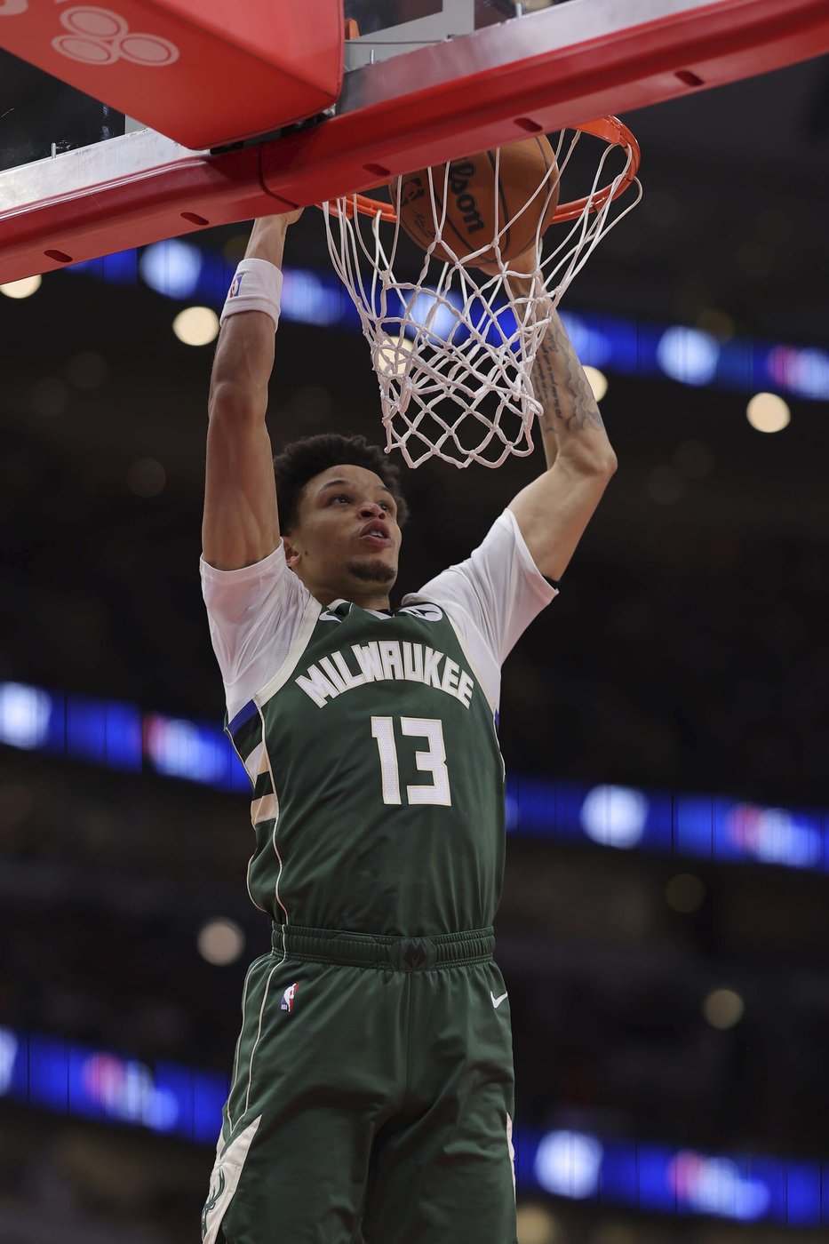 Middleton and Lopez lead the way as Bucks pound Bulls 112-91 without Giannis, Lillard | iNFOnews.ca Middleton and Lopez lead the way as Bucks pound Bulls 112-91 without Giannis, Lillard | iNFOnews.ca