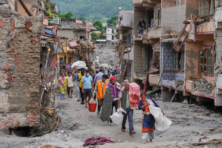 Nepal-China flood survivors reach safe areas as families await news of nearly 3,000 missing | iNFOnews.ca