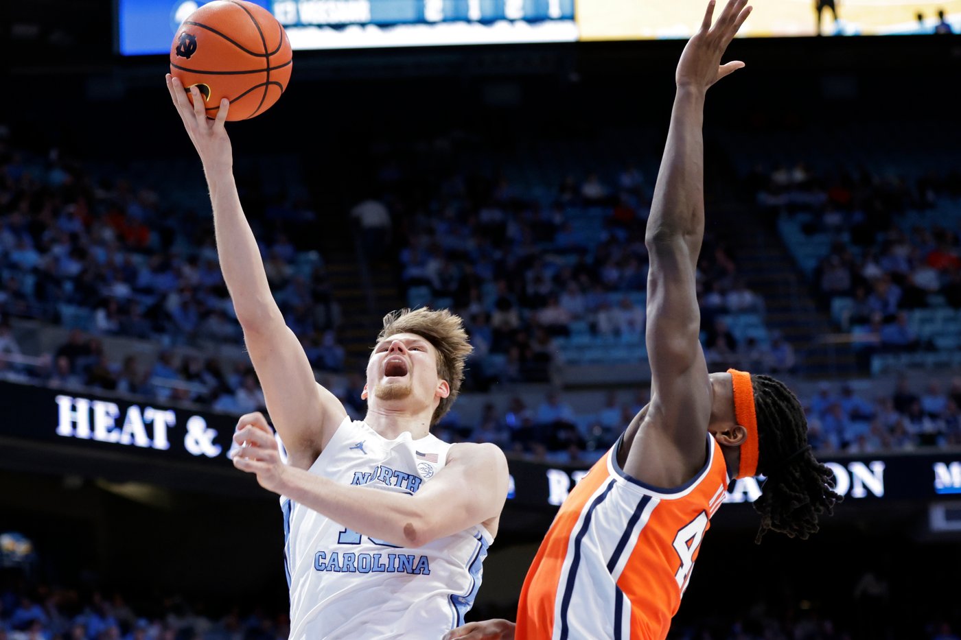 Caleb Wilson scores 22 points to lead No. 14 North Carolina past Syracuse, 87-77 | iNFOnews.ca