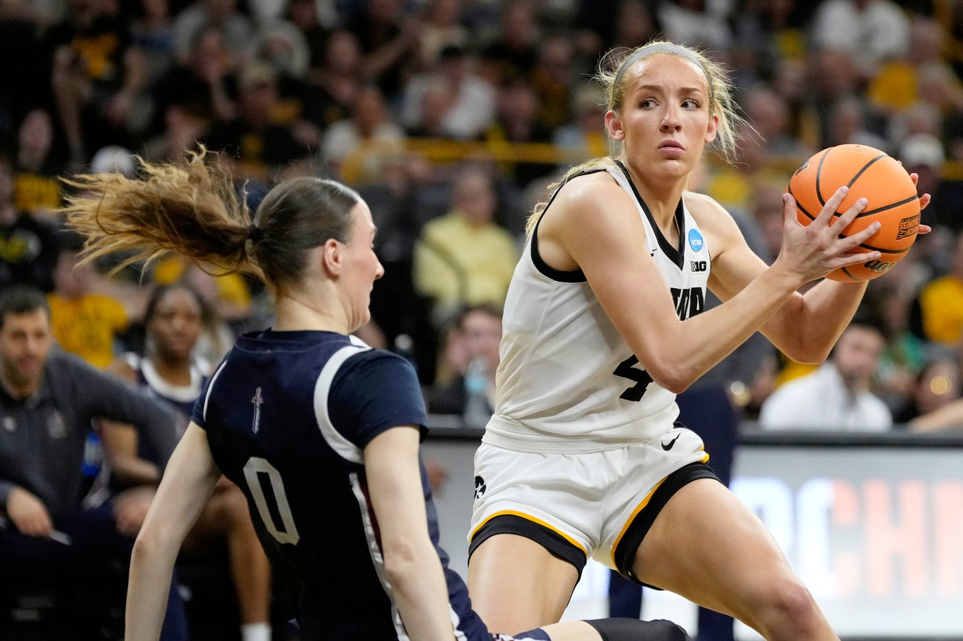 Second-seeded Iowa survives upset bid from No. 15 Fairleigh Dickinson, wins 58-48 in NCAA Tournament | iNFOnews.ca Second-seeded Iowa survives upset bid from No. 15 Fairleigh Dickinson, wins 58-48 in NCAA Tournament | iNFOnews.ca