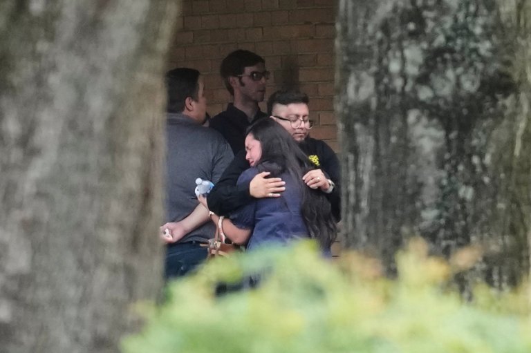 Family to hold a vigil for man fatally shot by immigration officer in Houston | iNFOnews.ca