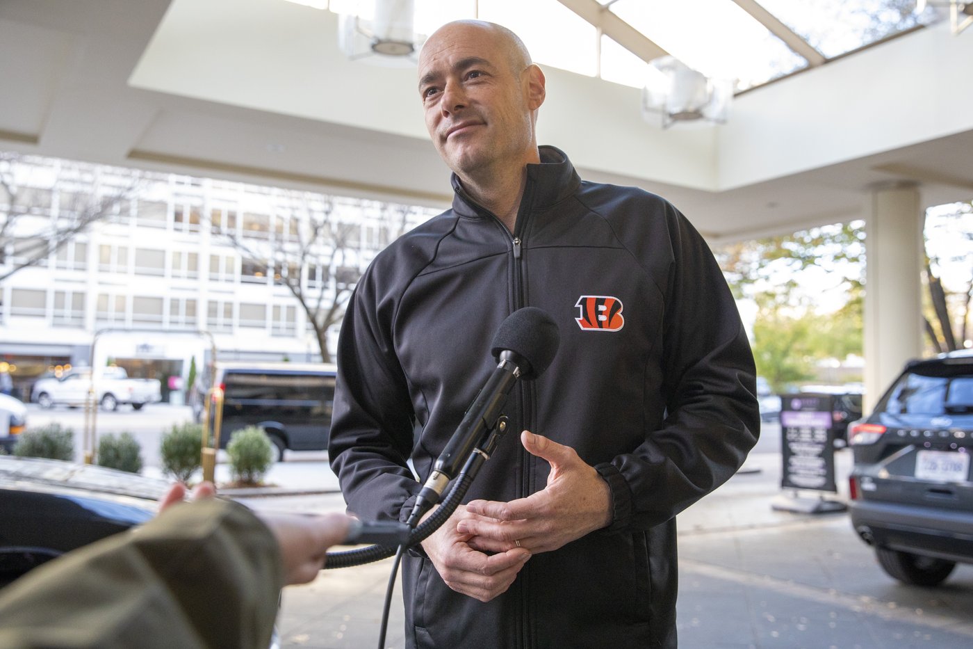 Anti-Israel protesters set up encampment outside home of Jewish congressman in Ohio | iNFOnews.ca Anti-Israel protesters set up encampment outside home of Jewish congressman in Ohio | iNFOnews.ca