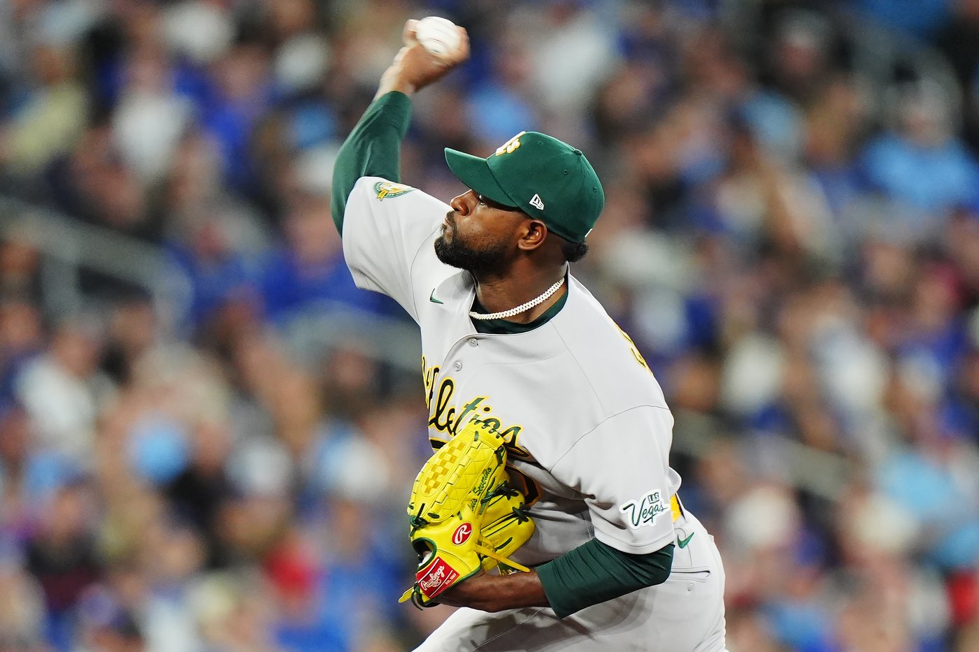 Photo Gallery: Jays open the season with walkoff win over A's | iNFOnews.ca