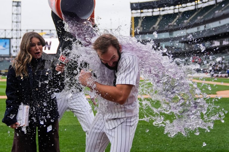 Peters' single caps 2-run 10th as White Sox beat Blue Jays 5-4 in home opener | iNFOnews.ca