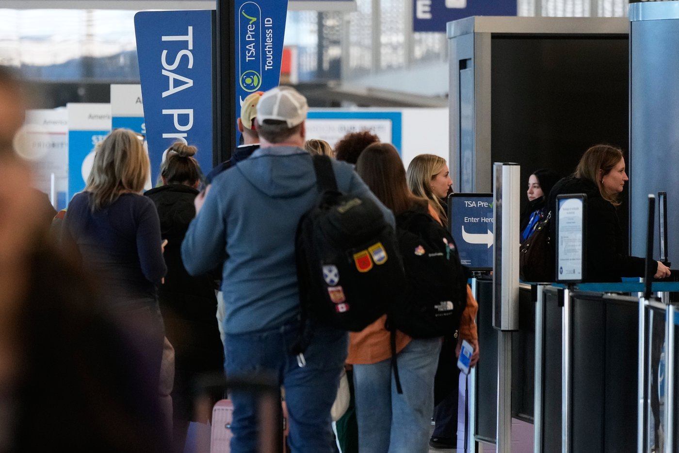 No clear path to ending the partial government shutdown as lawmakers dig in over DHS oversight | iNFOnews.ca