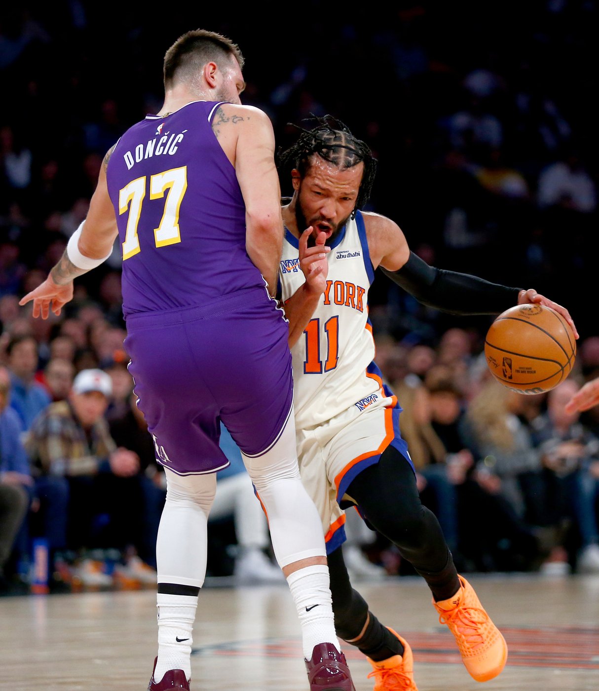 Knicks beat Lakers 112-100 to spoil LeBron James' 32nd regular-season game at Madison Square Garden | iNFOnews.ca