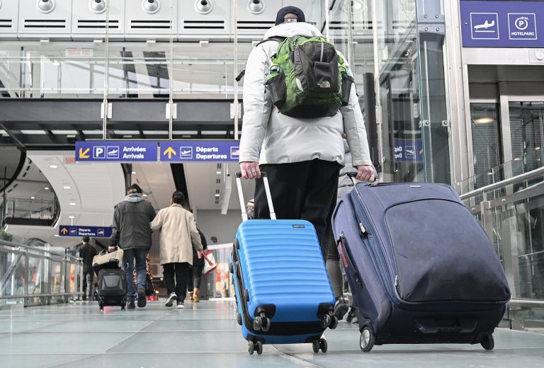 Quebec consumer protector urges caution around air ticket prices too good to be true | iNFOnews.ca