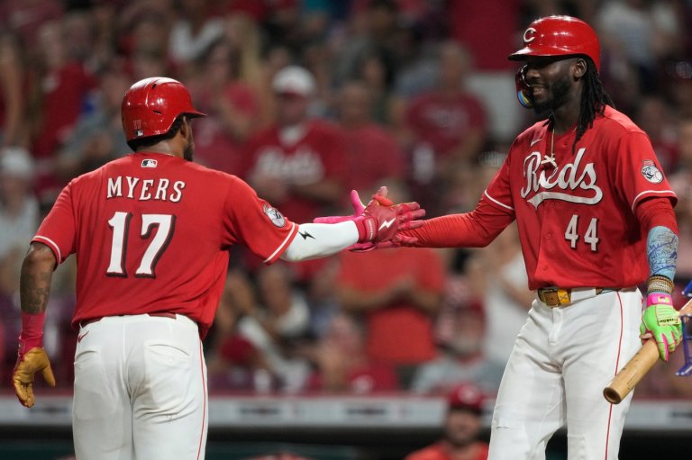 Elly De La Cruz hits 2-run HR, Reds beat Dodgers 6-2 to delay NL West title | iNFOnews.ca