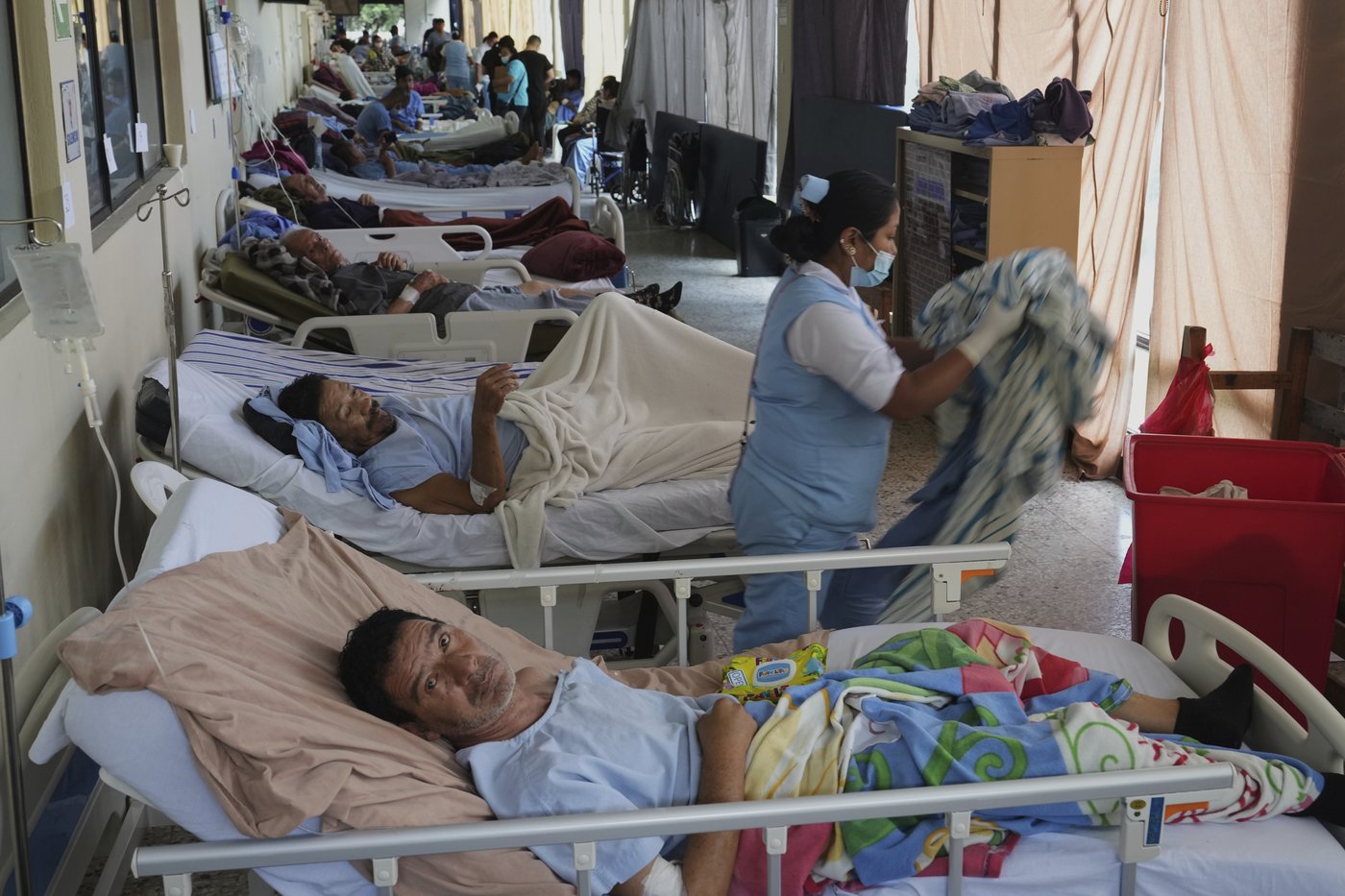 Death toll from dozens of earthquakes and aftershocks in Guatemala rises to 4 | iNFOnews.ca Death toll from dozens of earthquakes and aftershocks in Guatemala rises to 4 | iNFOnews.ca