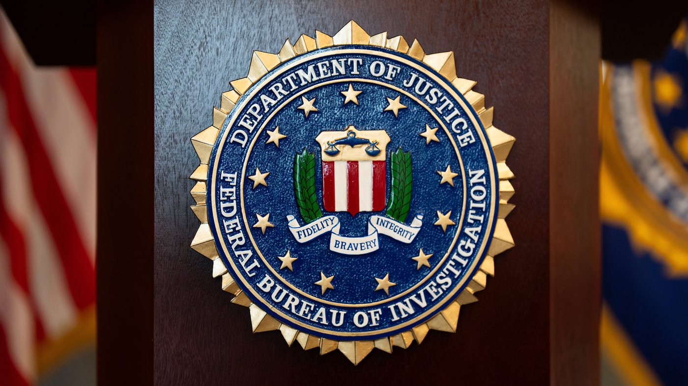 FBI agents fired over Trump investigation get broad backing in lawsuit against administration | iNFOnews.ca