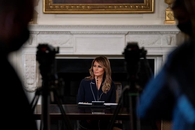 Melania steals spotlight as Trump flexes executive muscles for political show | iNFOnews.ca