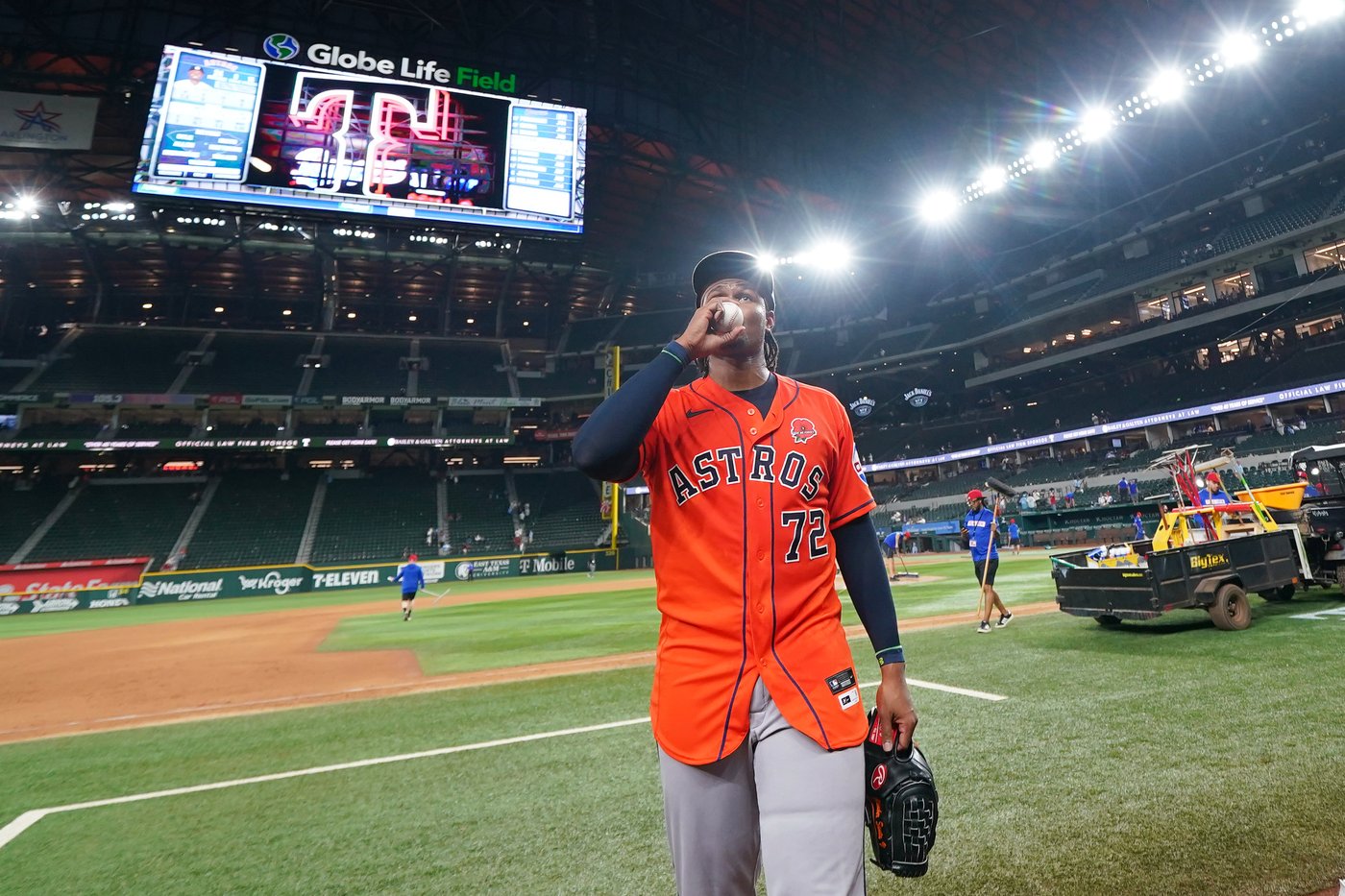 Astros starter Tatsuya Imai and 2 relievers throw combined no-hitter against Rangers | iNFOnews.ca