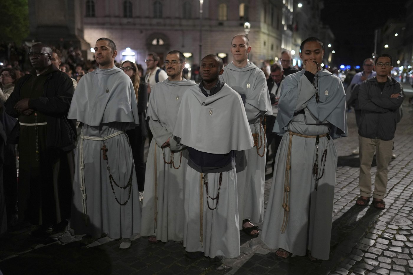 Pope's burial place reflects his 'humble, essential' life, Rome's poor will pay him a final tribute | iNFOnews.ca