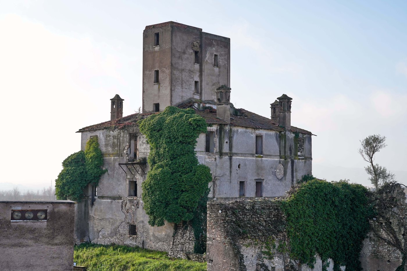 The travertine quarries that built ancient Rome are carving rock for a new generation of temples | iNFOnews.ca