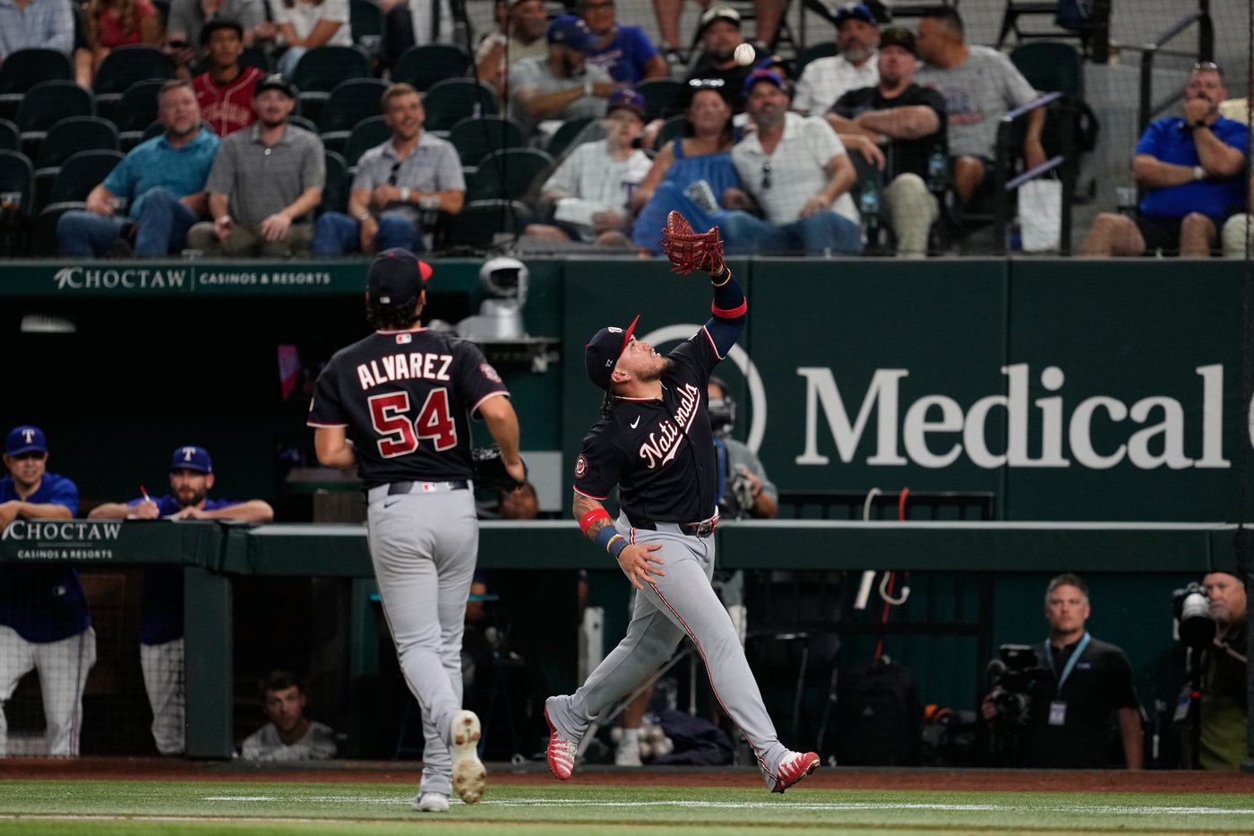 Rangers' Jacob deGrom surpasses 2,000 K's and combines with 3 on 1-hitter in 2-0 win over Nationals | iNFOnews.ca Rangers' Jacob deGrom surpasses 2,000 K's and combines with 3 on 1-hitter in 2-0 win over Nationals | iNFOnews.ca