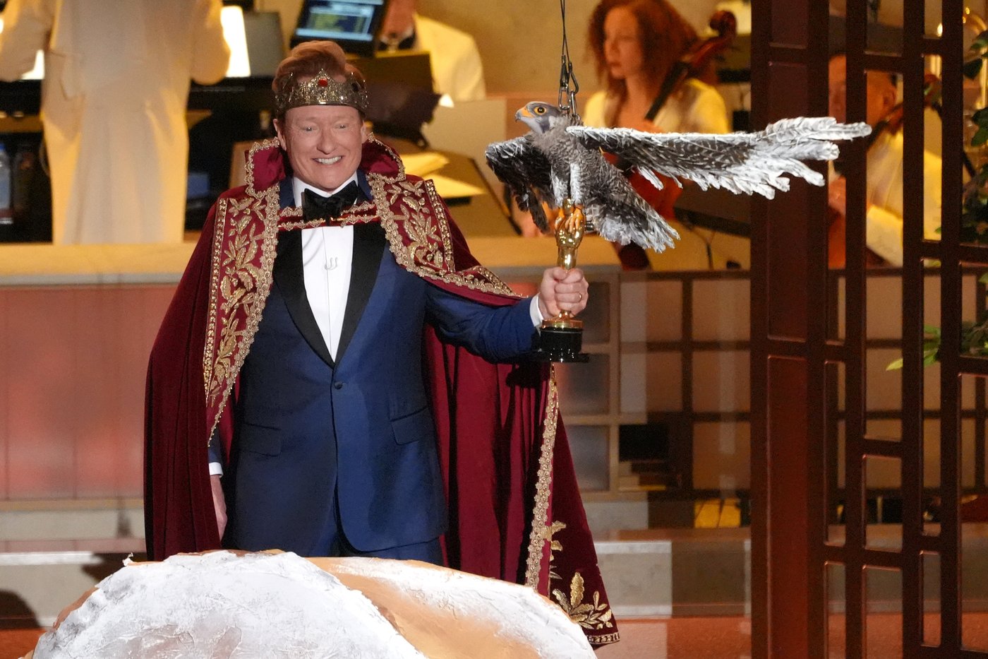 Conan O'Brien plays Aunt Gladys and takes shots at AI and Chalamet at 2026 Oscars | iNFOnews.ca Conan O'Brien plays Aunt Gladys and takes shots at AI and Chalamet at 2026 Oscars | iNFOnews.ca