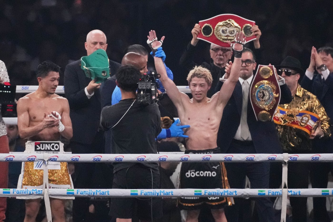 Naoya Inoue beats Junto Nakatani by unanimous decision in Tokyo to retain super-bantamweight belts | iNFOnews.ca