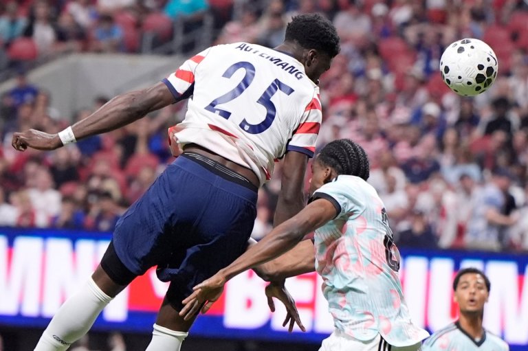 Kit confusion: US and Belgian players can't tell which team's jersey is which from distance | iNFOnews.ca