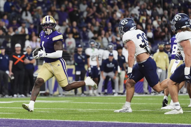 Jonah Coleman sets career high with 5 rushing touchdowns, Washington trounces UC Davis | iNFOnews.ca