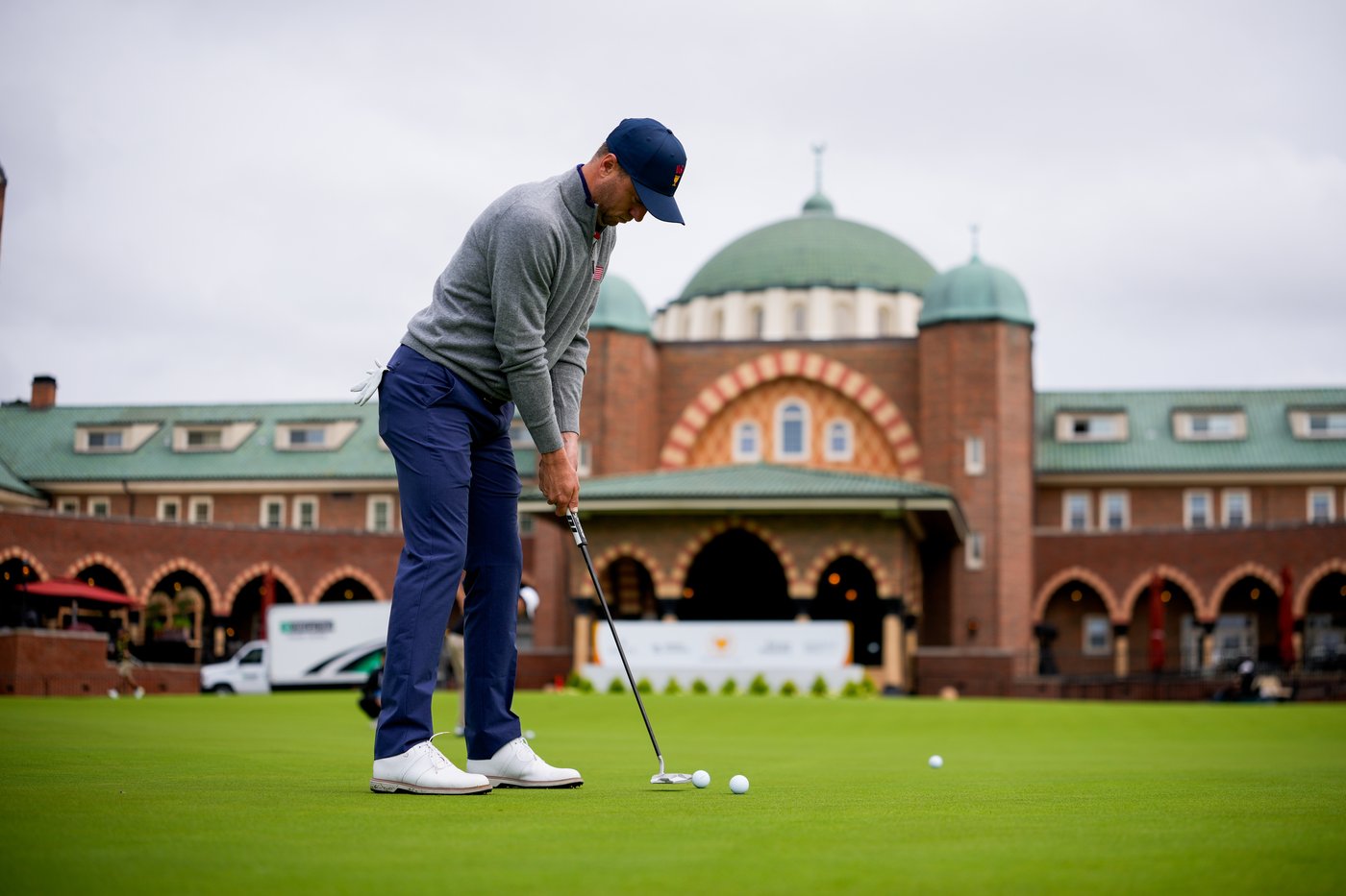 Snedeker wants Americans to feel they're starting over in a Presidents Cup they always win | iNFOnews.ca Snedeker wants Americans to feel they're starting over in a Presidents Cup they always win | iNFOnews.ca
