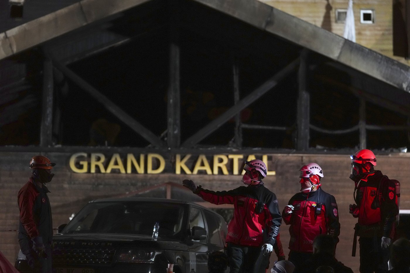 At least 76 people killed in a hotel fire at a ski resort in Turkey | iNFOnews.ca At least 76 people killed in a hotel fire at a ski resort in Turkey | iNFOnews.ca