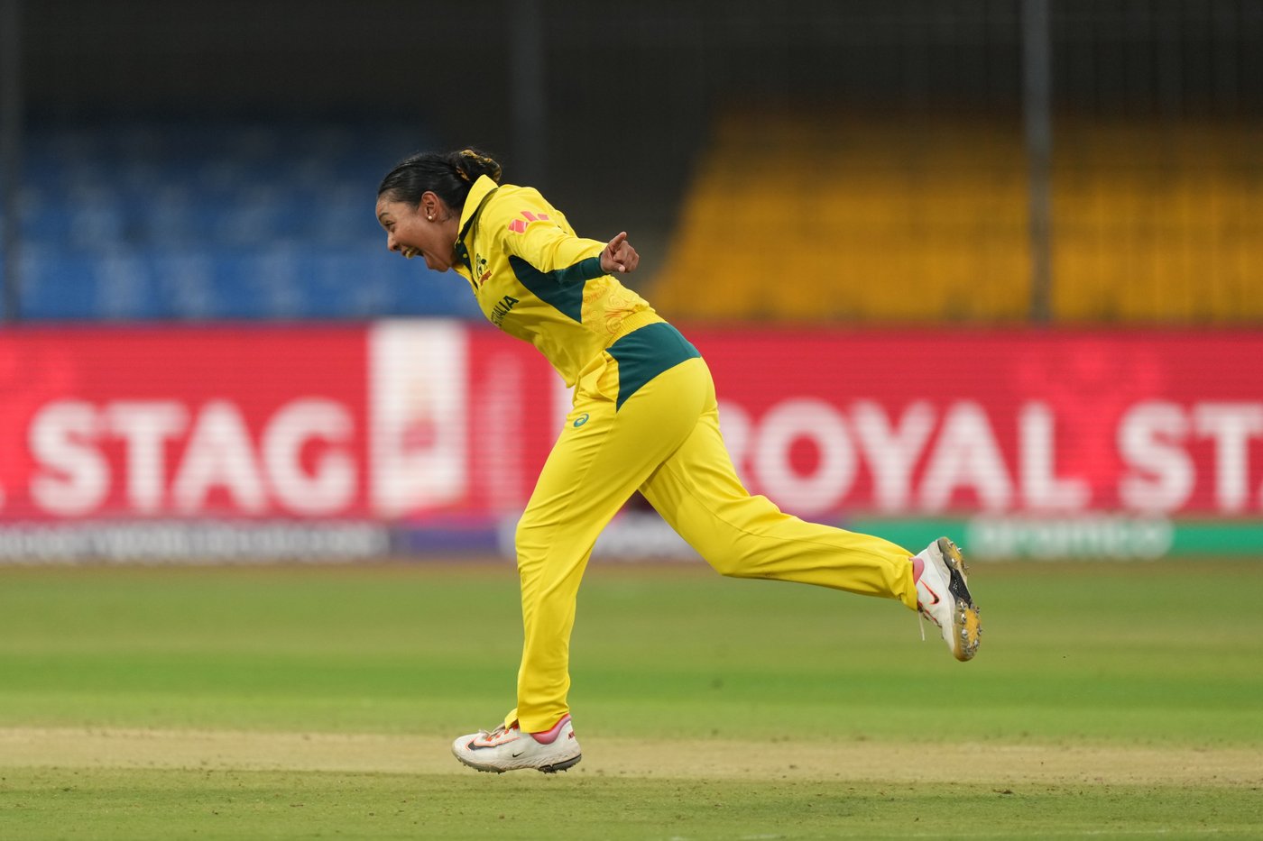 Alana King takes a record 7-18 at Women’s Cricket World Cup as Australia routs South Africa | iNFOnews.ca