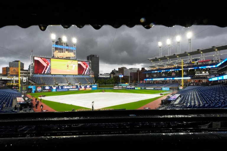 ALCS Game 4 postponed by rain; Rays and Guardians to resume series Saturday | iNFOnews.ca