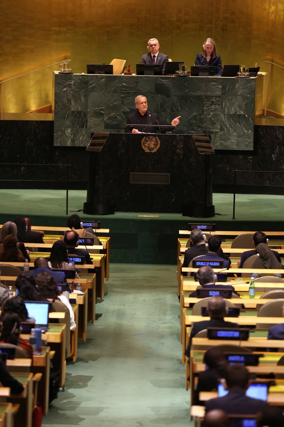 Iran's president delivers defiant UN speech, and other Mideast developments | iNFOnews.ca