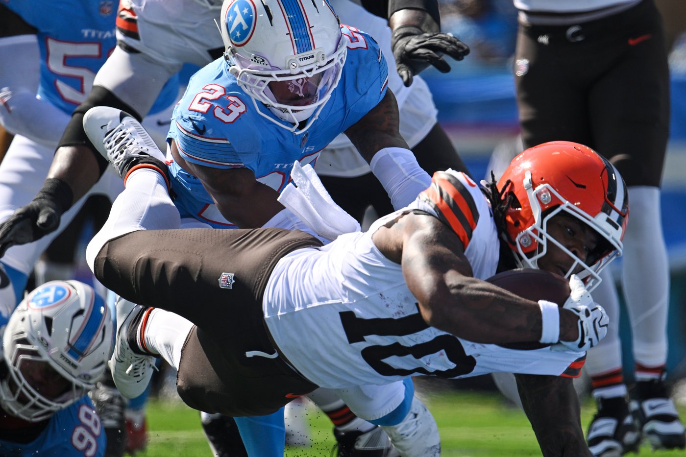 The new 'Kardiac Kids'? Browns' comebacks put Deshaun Watson in a 3-QB club since 1970 merger | iNFOnews.ca