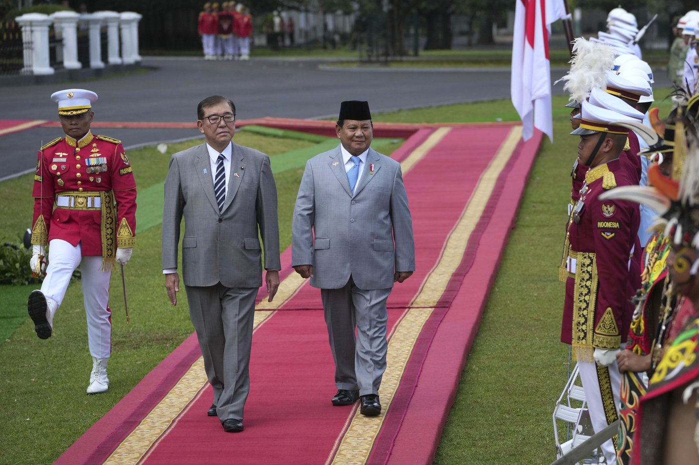 Indonesia and Japan promise deeper defense and economic ties as regional tensions spike | iNFOnews.ca