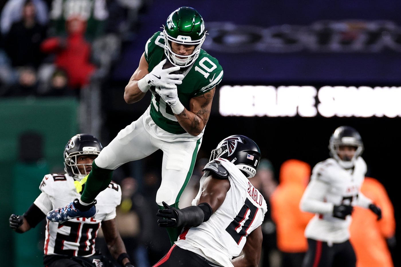 Jets release wide receiver Allen Lazard after nearly 3 disappointing seasons | iNFOnews.ca Jets release wide receiver Allen Lazard after nearly 3 disappointing seasons | iNFOnews.ca