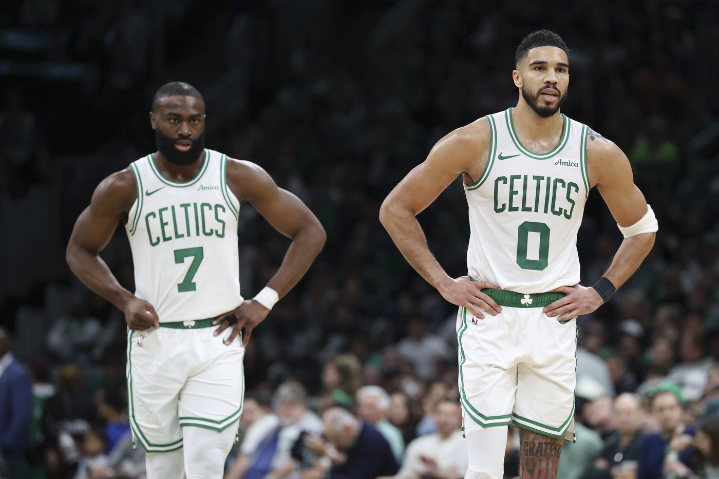 Cavaliers' Mitchell, Warriors' Curry and Celtics' Tatum in the spotlight going into Game 2s | iNFOnews.ca