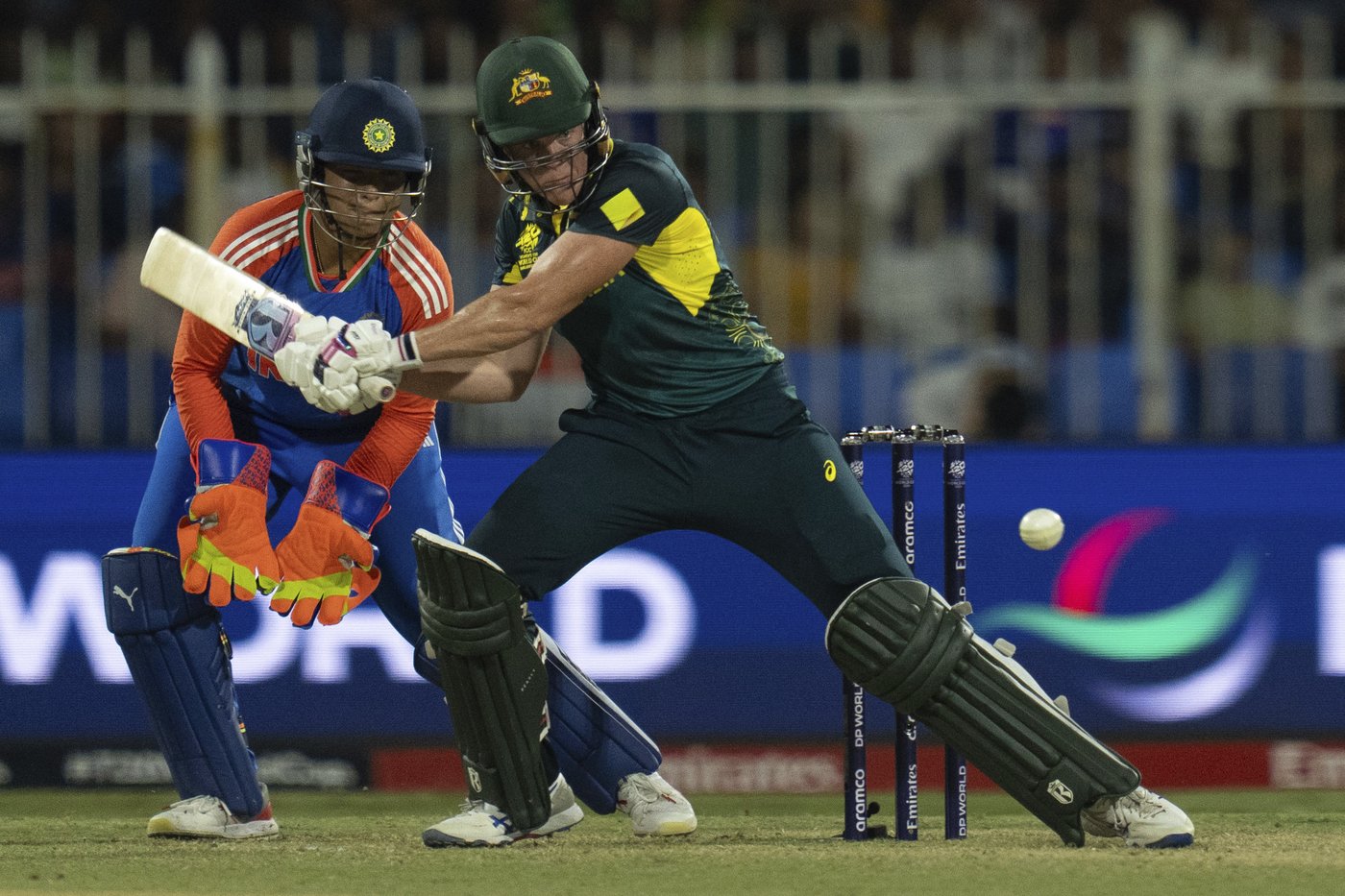 Australia takes 4 India wickets in last over to reach knockout stage at Women’s T20 World Cup | iNFOnews.ca Australia takes 4 India wickets in last over to reach knockout stage at Women’s T20 World Cup | iNFOnews.ca