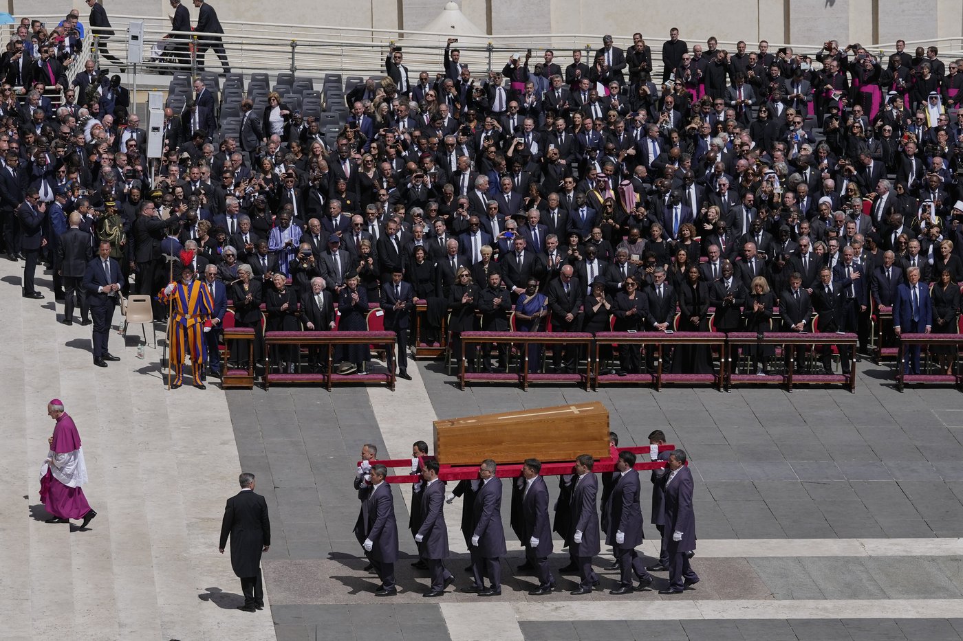 PHOTO COLLECTION: Vatican Pope Funeral Top Photos of the Day | iNFOnews.ca PHOTO COLLECTION: Vatican Pope Funeral Top Photos of the Day | iNFOnews.ca