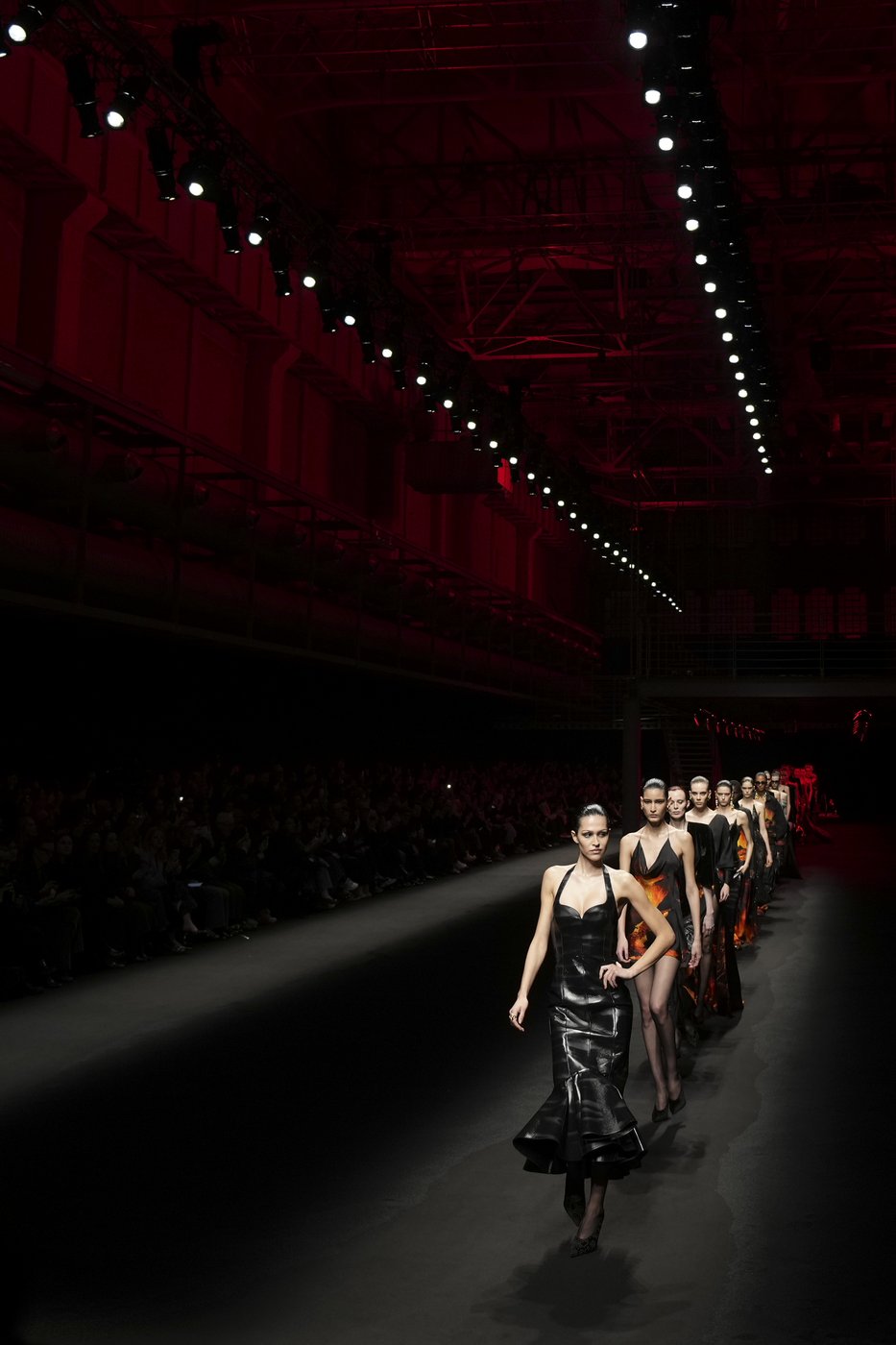 Roberto Cavalli ignites Milan runway with fiery creations inspired by ancient Pompeii | iNFOnews.ca