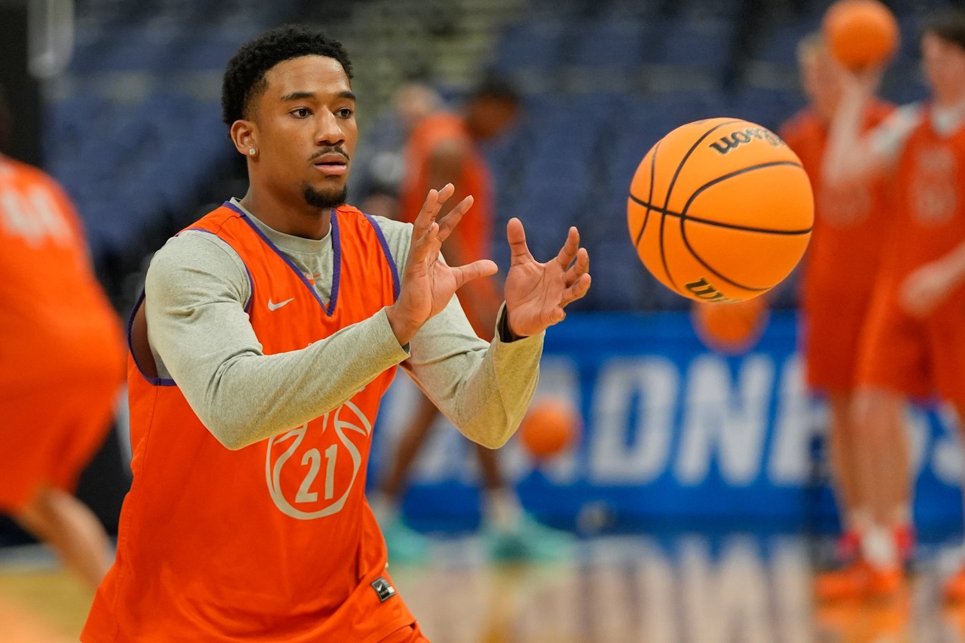 After first March Madness victory, underdog Prairie View A&M prepares for defending champion Florida | iNFOnews.ca